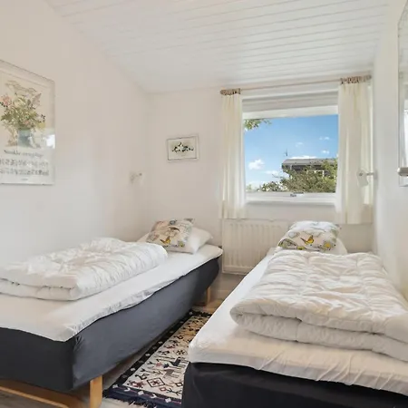3 Bedroom Stunning In Rudkobing Holiday home *