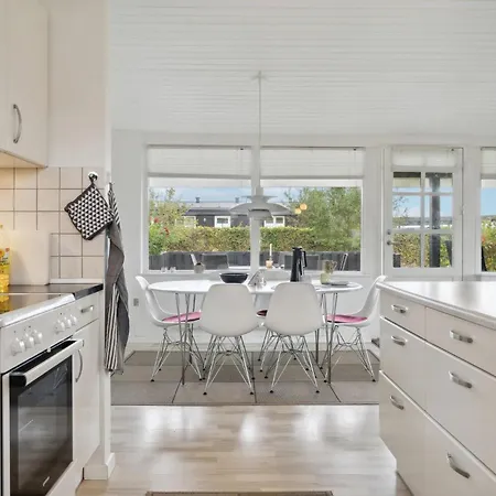 3 Bedroom Stunning In Rudkobing Spodsbjerg