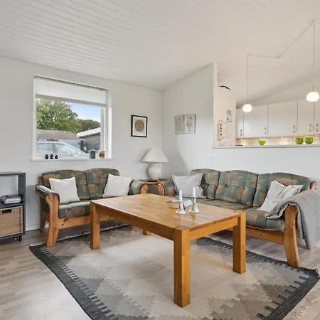 3 Bedroom Stunning In Rudkobing Spodsbjerg